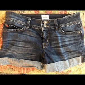 Hudson jean shorts size 29. Worn twice!